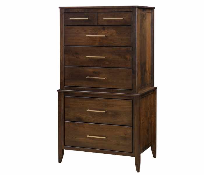 Tall chest with 5 large and 2 small drawers.
