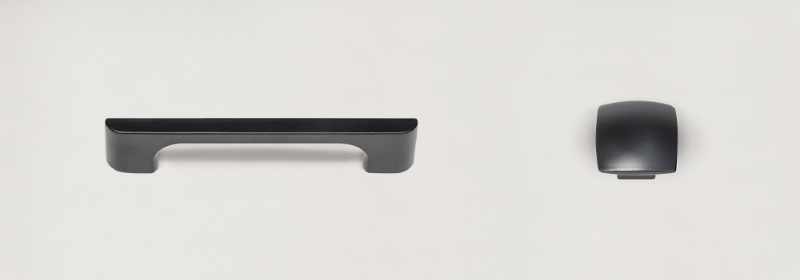 Black finish pull and knob.