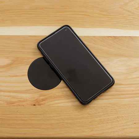 Closeup of wireless charging hub.